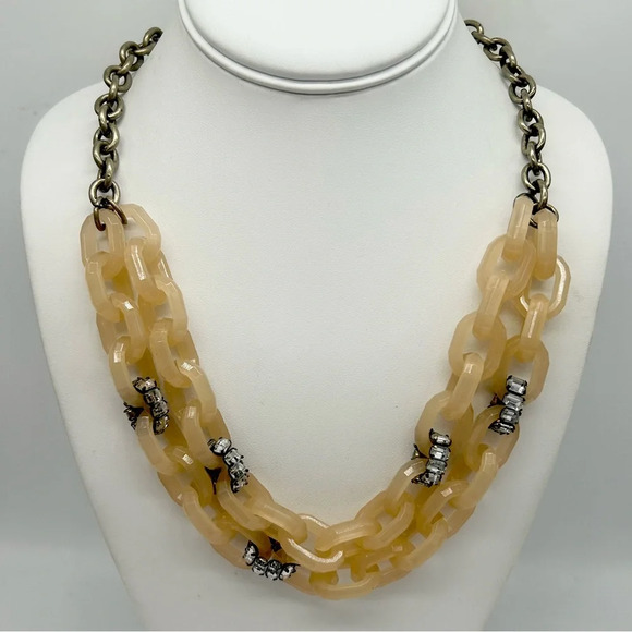 J. Crew Light Peach and Jeweled Links Necklace NWT - Picture 1 of 3